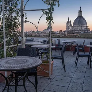 Hotel Antica Dimora Delle Cinque Lune, Rzym